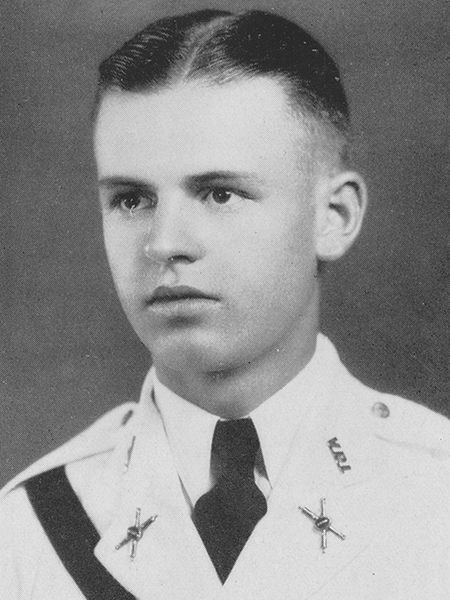 Clyde W. Bradshaw ’36 Clyde W. Bradshaw ’36